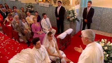 Francisco no casamento de Nikki e Roy 