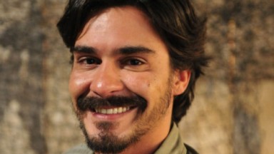 André Gonçalves sorrindo 