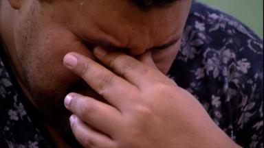 Babu Santana chorando no BBB20 