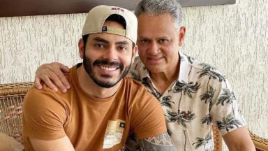 Rodolffo e seu pai, Juarez Dias, abraçados 