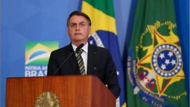 Jair Bolsonaro elogiou Luís Ernesto Lacombe, Leandro Narloch, Caio Coppolla e Rodrigo Constantino 