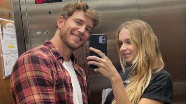 Isabella Scherer e o namorado Rodrigo Calazans em foto publicada no Instagram 