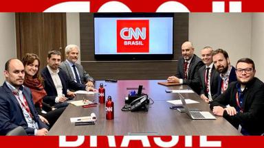 Executivos da CNN reunidos 