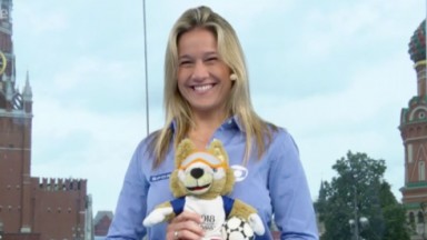 Fernanda Gentil durante cobertura da Copa de 2018 
