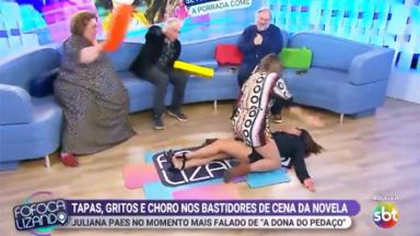 Lívia Andrade encenando tapa na cara de Lívia Andrade 