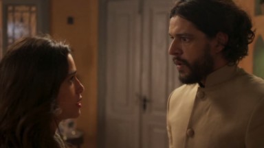 Theresa Fonseca e Pedro Lamin como Maruan e Labibe na novela Mar do Sertão, da Globo 