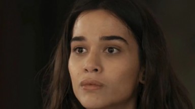 Theresa Fonseca interpretando Mariana em Renascer 