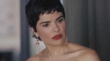 Vanessa Giácomo como Leonor em cena da novela Travessia, em exibição na Globo 