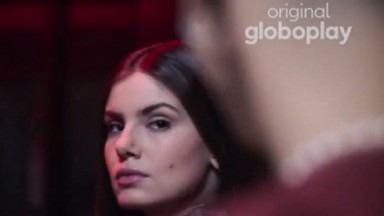 Camila Queiroz em cena de Verdades Secretas 2 