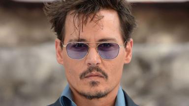 Johnny Depp de óculos 