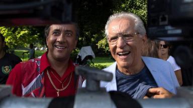 Maurício Manfrini e Carlos Alberto de Nóbrega nos bastidores do filme No Gogó do Paulinho 