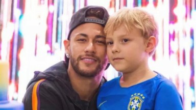 Neymar Jr. e Davi Lucca em foto de divulgação 
