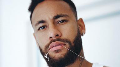 Neymar em foto de perfil  