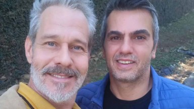 Nico Puig e Jeff Nattari posados em selfie 