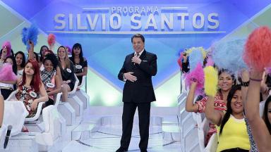 Silvio Santos em seu dominical no SBT 