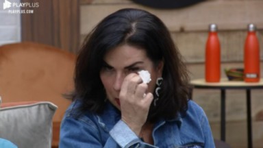Solange Gomes seca as lágrimas após discutir com Rico Melquiades em A Fazenda 2021  