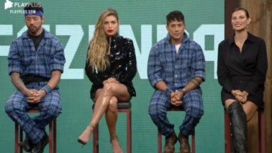 Rico Melquiades, Erika Schneider, Tiago Piquilo e Dayane Mello sentados no banco da Roça 
