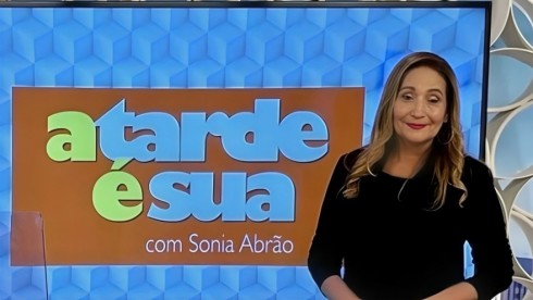 Sonia Abrão revisita trajetória e revela se prefere Davi ou Arthur Aguiar: "Gosto do que construí"