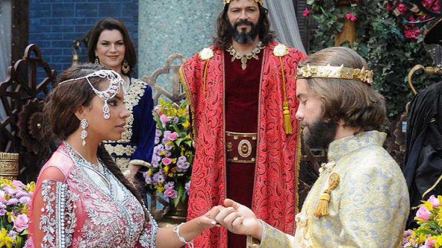 \"O Rico e Lázaro\": Príncipe Evil desmaia no casamento com Shamiran