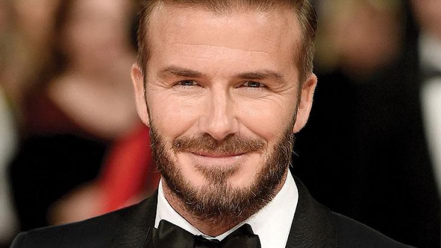 David Beckham: Ataxofobia - medo de bagunça. Está explicado o motivo para o ex-jogador David Beckham andar sempre arrumadinho, o astro britânico não suporta bagunça.