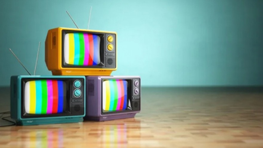 Dia da Televisão é celebrado em 11 de agosto em referência à padroeira Santa Clara