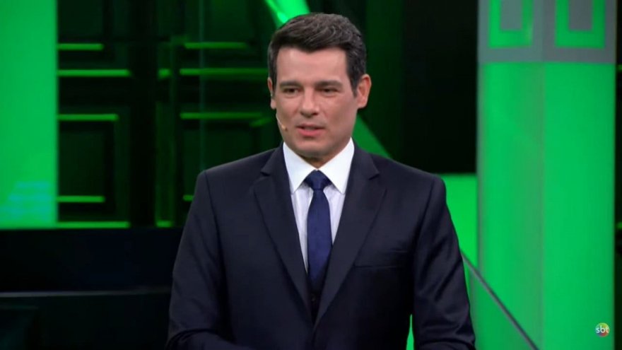 Celso Portiolli revela identidade da voz de robô da Tele Sena