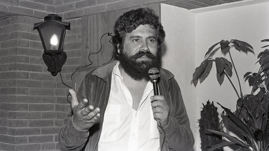 Roberto Manzoni, o Magrão, fez história no SBT dirigindo programas de Silvio Santos, Gugu e Celso Portiolli