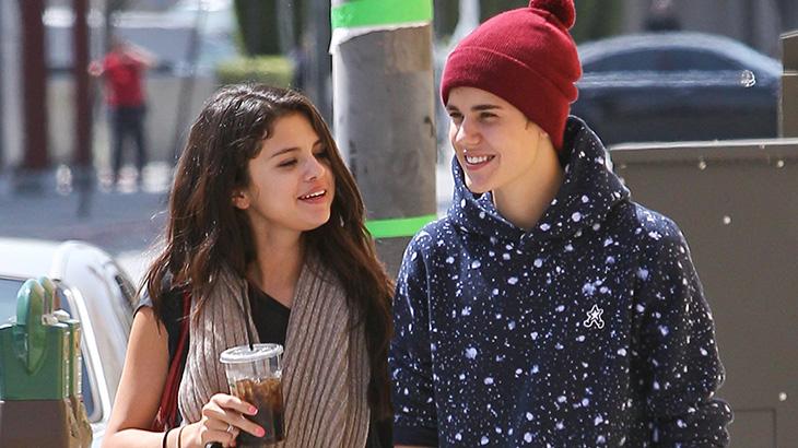 Selena Gomez está feliz sozinha e superou Justin Bieber, diz site