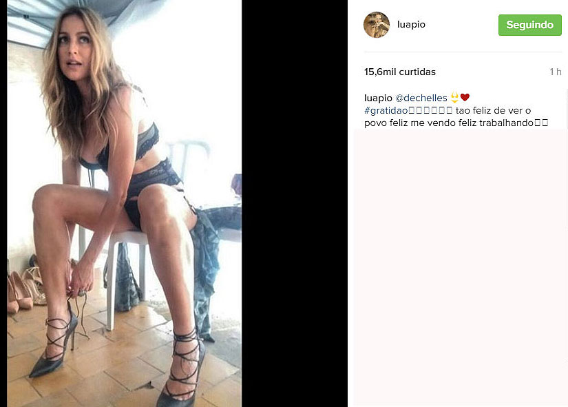 Luana Piovani posa de lingerie e arranca suspiros dos fãs na internet