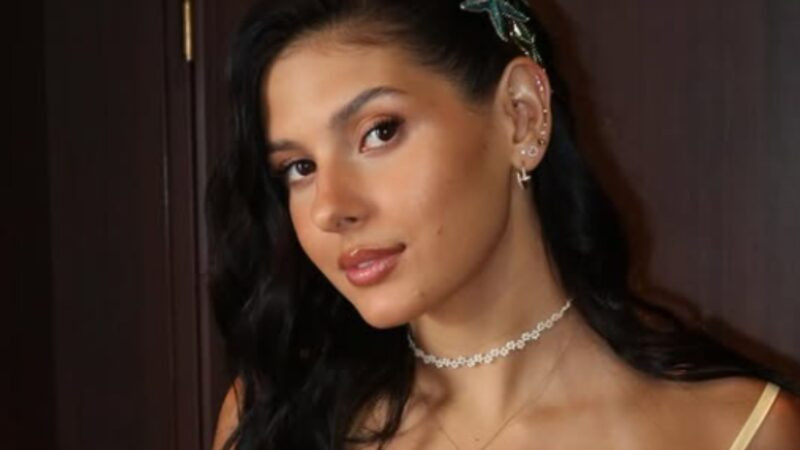 Ana Castela nega uso de anabolizantes, mas avisa: \"Estaria tomando\"