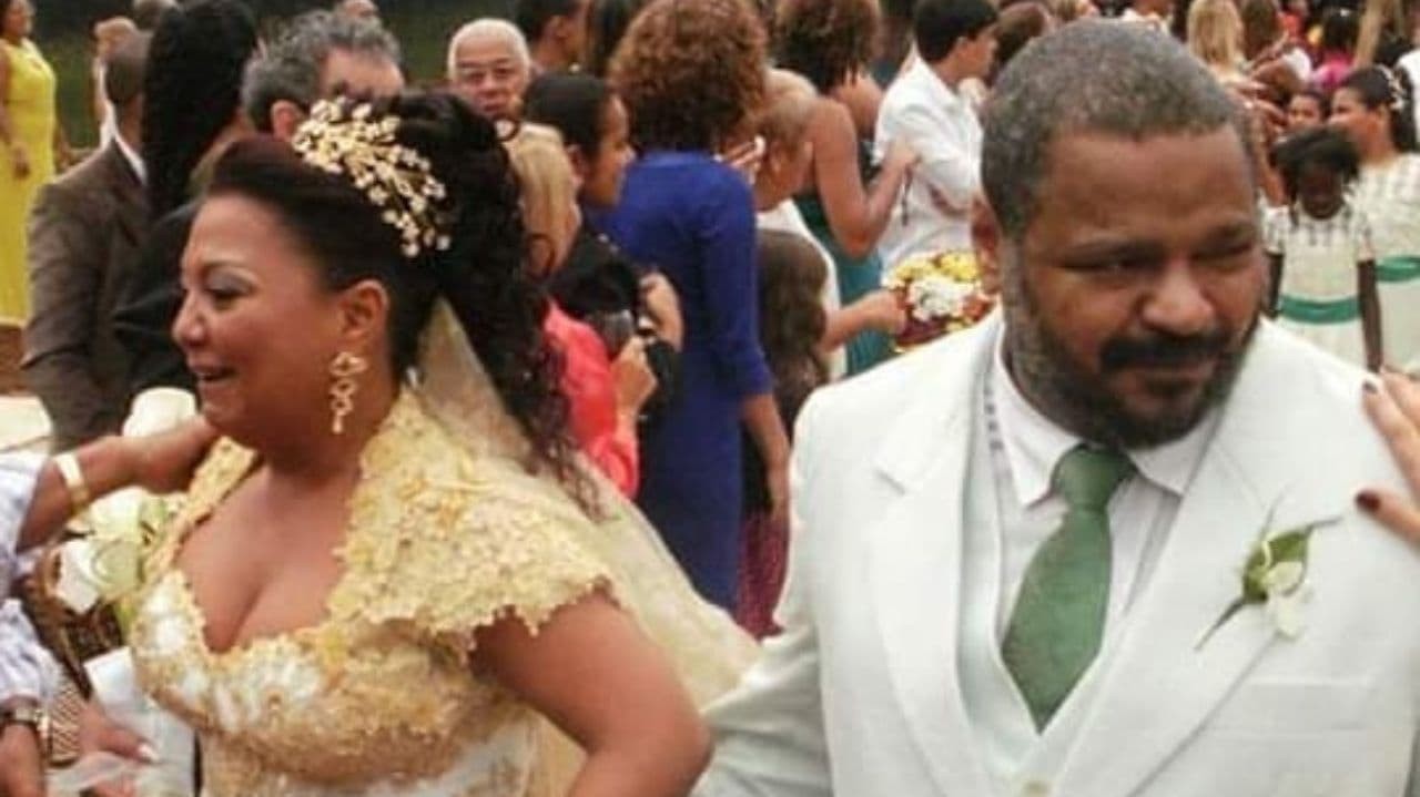 Arlindo Cruz se casa novamente com benção de babalorixá, pastor, padre e budista