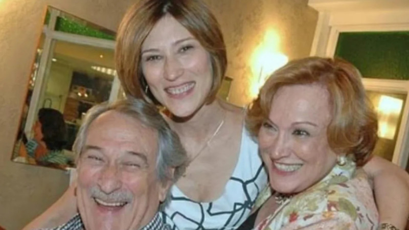 Beth Goulart desabafa ao relembrar a morte de Nicette Bruno: \"Foi arrancada de nós\"