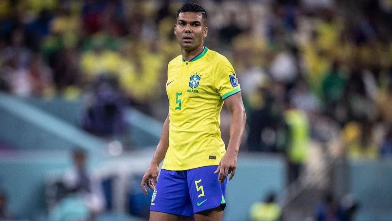 Casemiro in the field with CBF uniform and tired expression