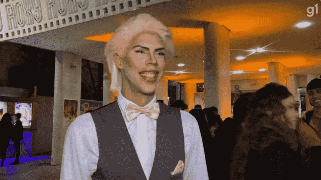 Ken Humano chora com filme da Barbie e revela que não ia ao cinema desde a infância