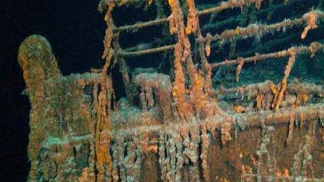 Por que o navio Titanic não é retirado do fundo do mar?