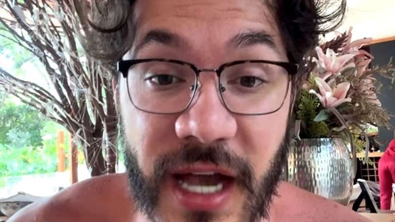 Ex-BBB Eliezer desabafa após ser detonado por ir ao show de Lady Gaga: \"Não é crente?\"