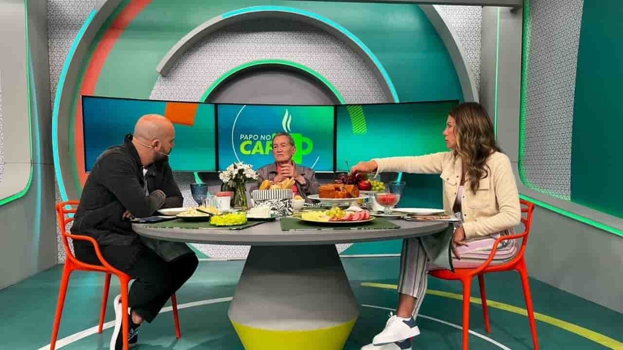 Léo Batista por trás das câmeras: de demissão por gravata na Globo a \"doença\" pelo Botafogo