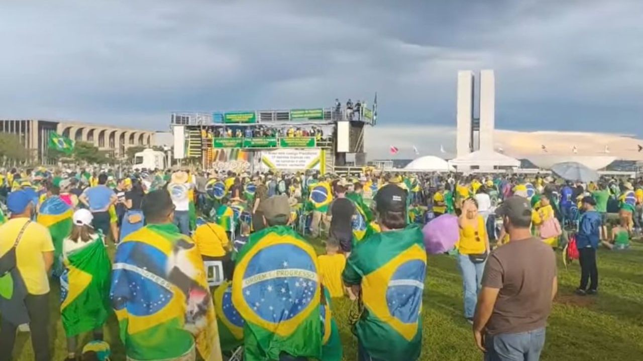 Manifestação pró-Bolsonaro em Brasília