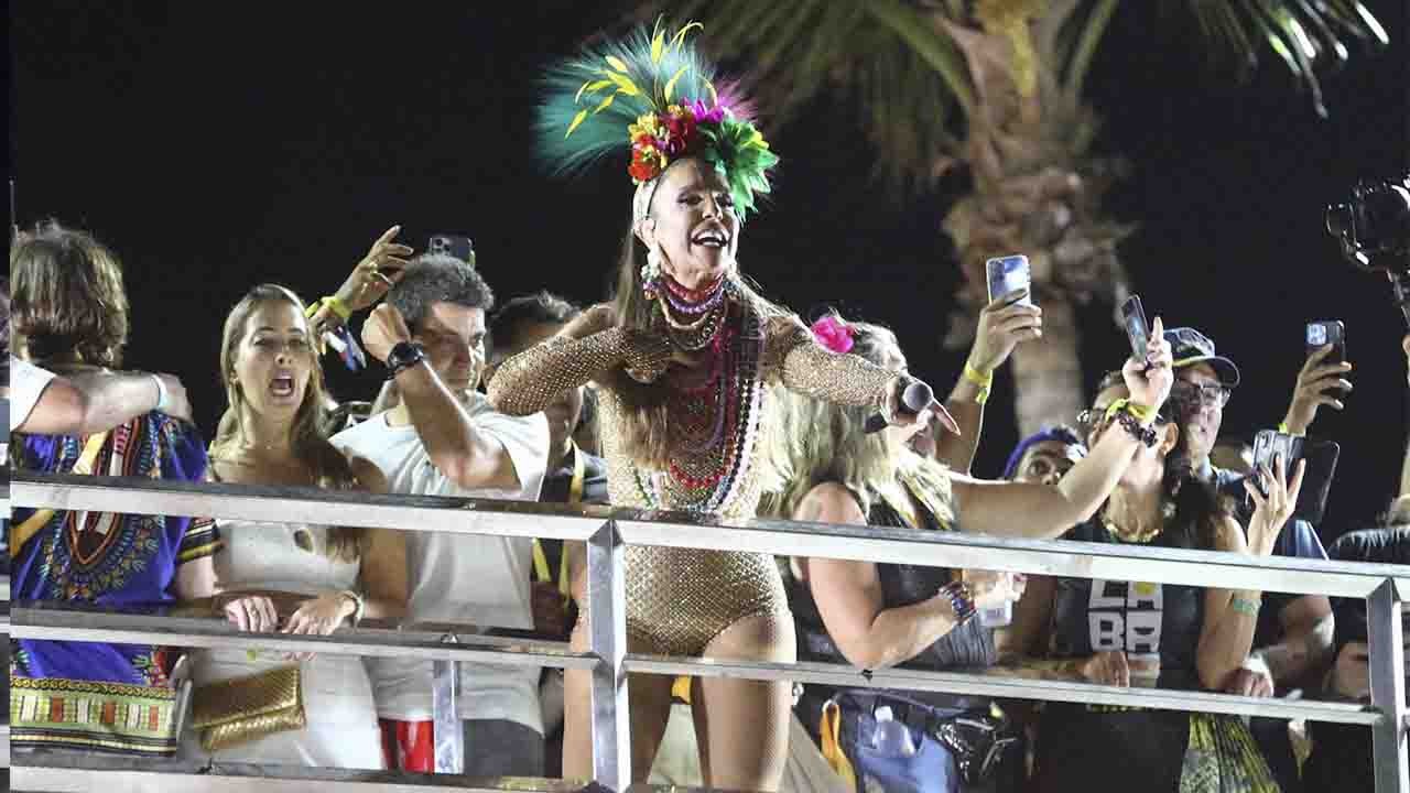 Carnaval 2024: Ivete Sangalo tem ameaça de vaia, chora e avisa que pode parar