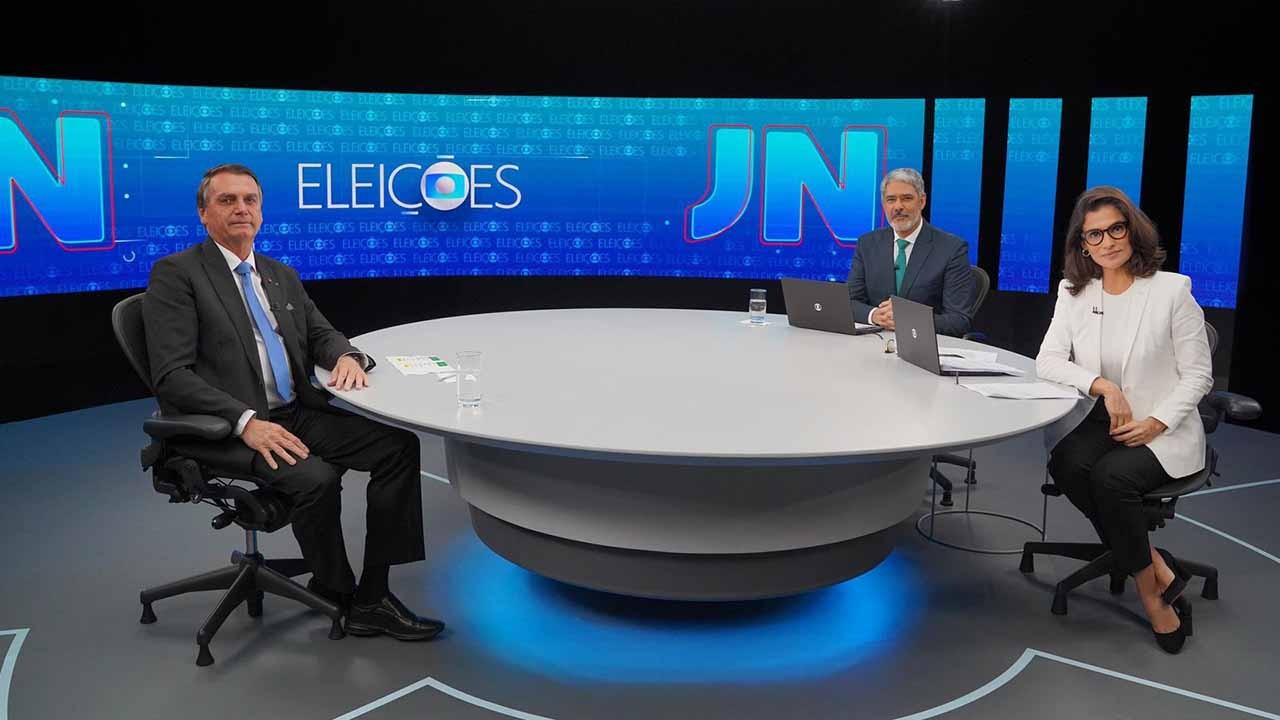 Bolsonaro no Jornal Nacional: Bonner \"faz\" candidato dizer que vai respeitar as urnas