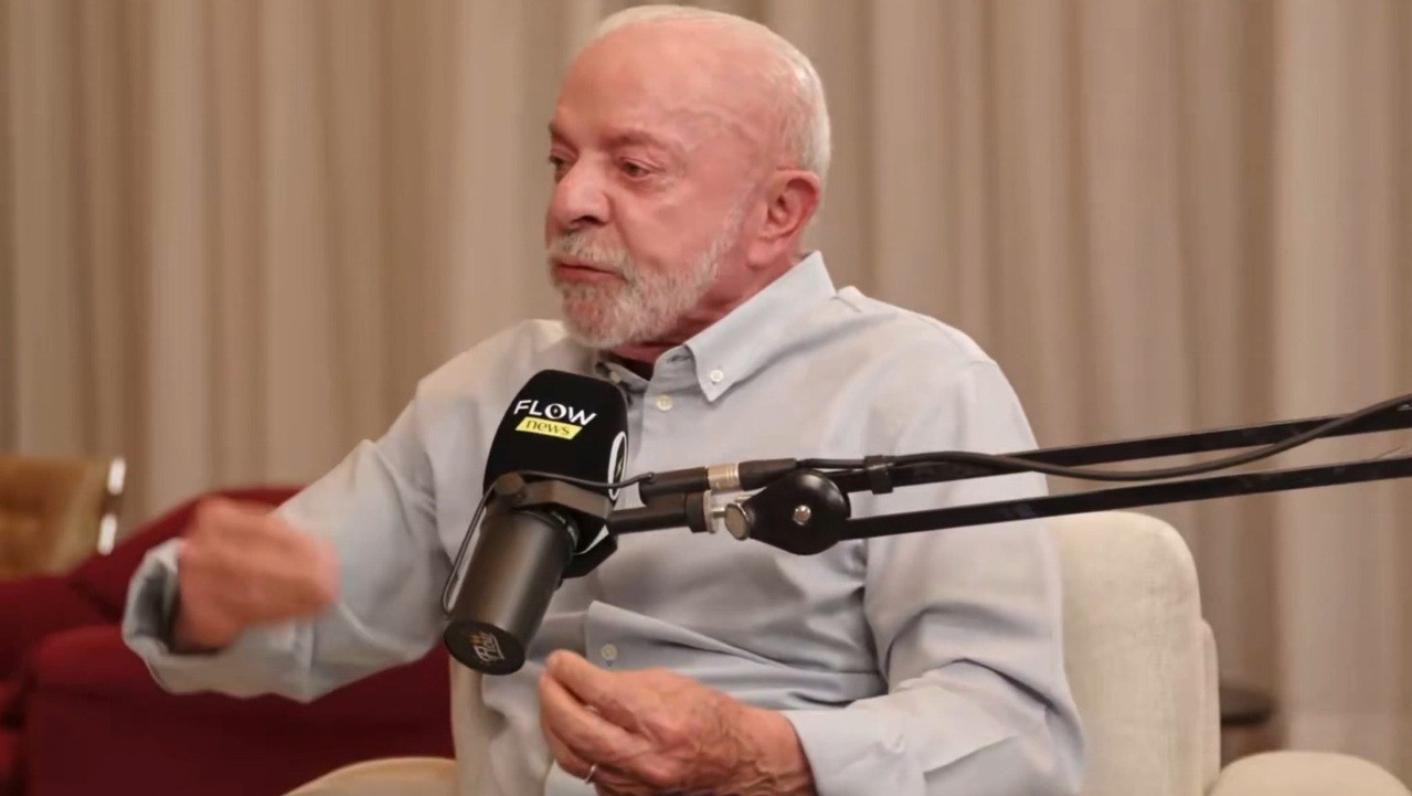 Lula expõe Luciano Huck no Flow e dispara: \"Andava no avião do Vorcaro\"