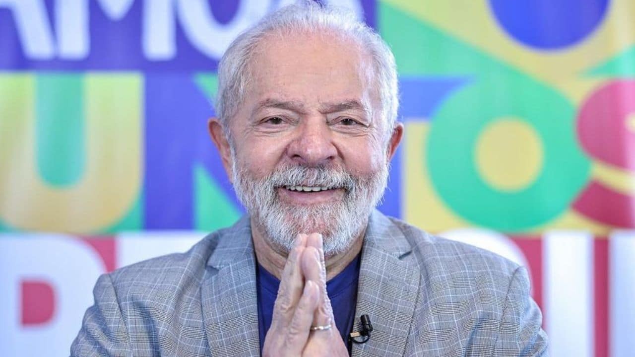 Lula em foto publicada no Instagram: Anitta quer ajudar nas redes do candidato