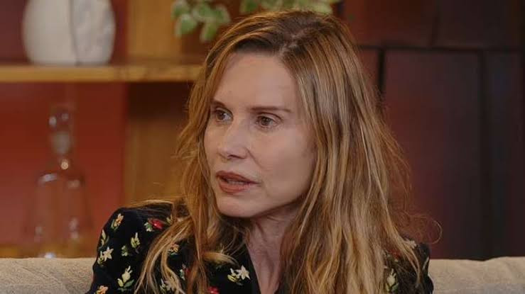 Paula Burlamaqui passa por cirurgia às pressas após acidente doméstico