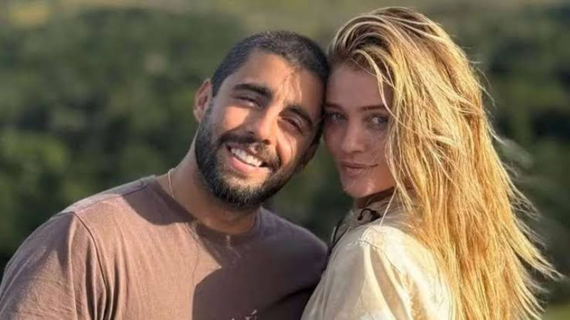 Cíntia Dicker nega que tenha entrado na Justiça contra Pedro Scooby por causa de pensão