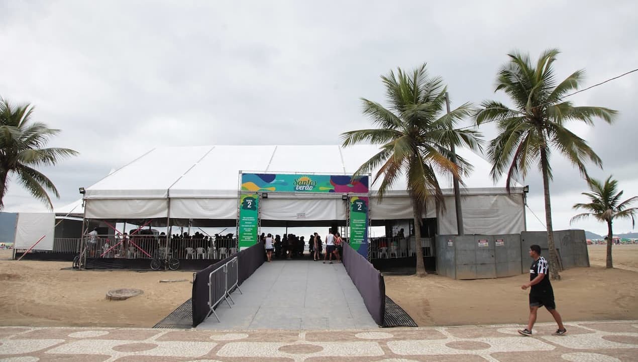 Santos Verão 2024: atrações culturais garantem a diversão nas tendas da orla e pontos turísticos