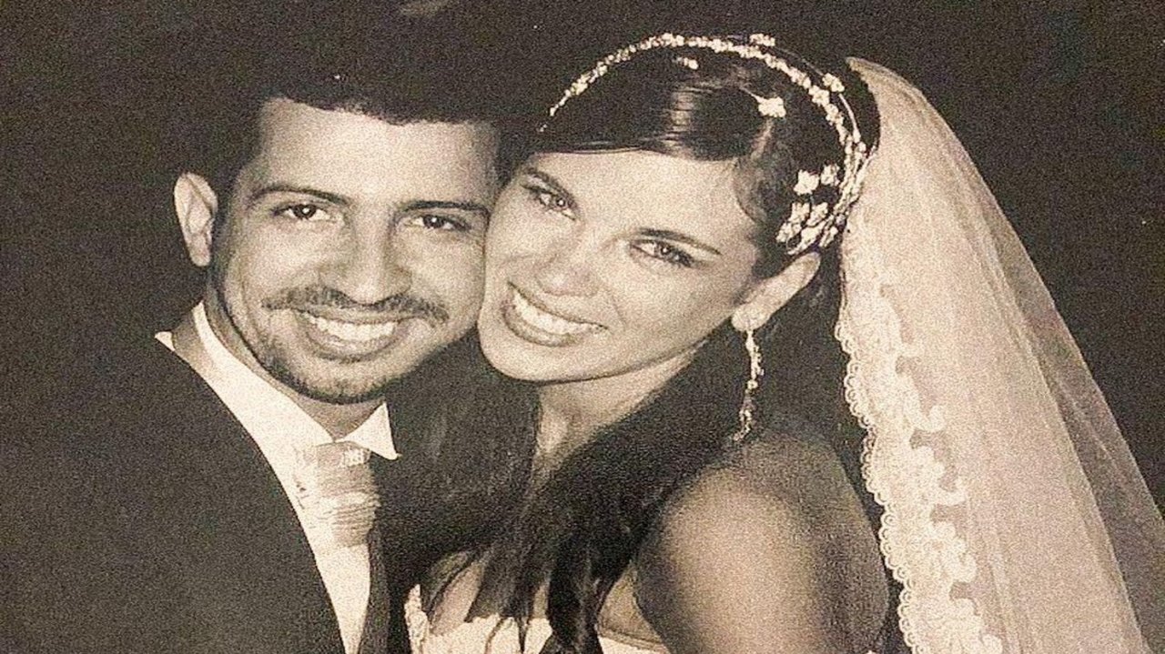 Dennis DJ e Bárbara Falcão vestidos de noivos