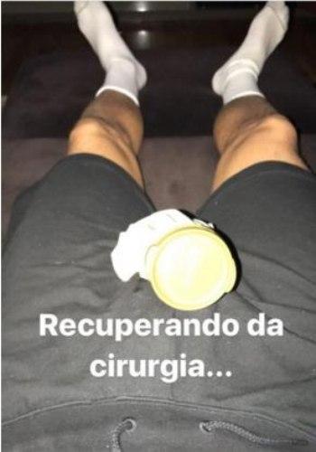 Rodrigo Faro faz vasectomia e brinca com cirurgia com foto inusitada