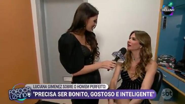 Luciana Gimenez concede entrevista ao Fofocalizando