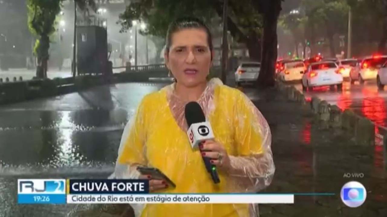 Bette Lucchese ensopada e jornal da Globo Rio