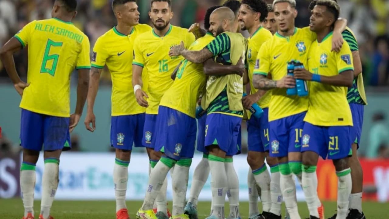 Em série sobre a Fifa, Nelson Freitas revela se manda bem no futebol e faz  apostas para a Copa